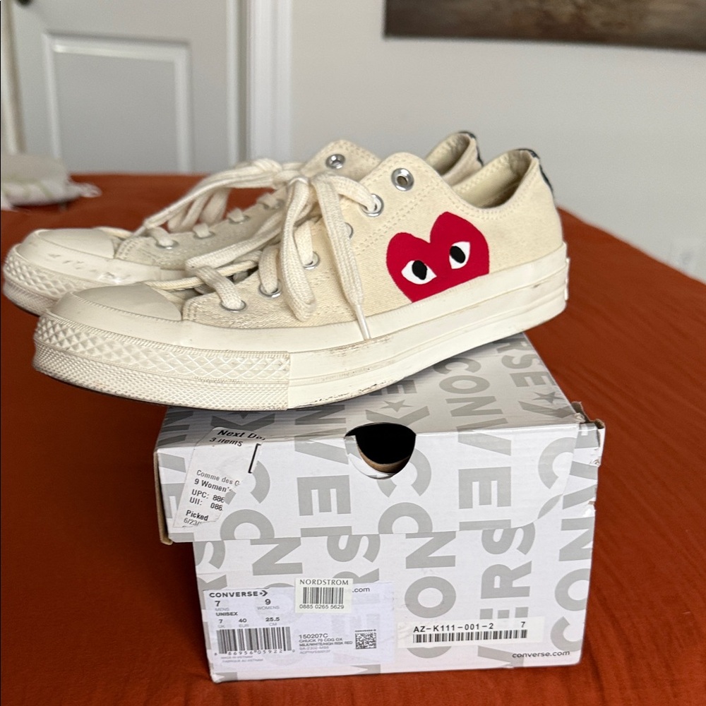 Converse Play Comme des Garçons Unisex Milk White with Red Heart detail Sneakers